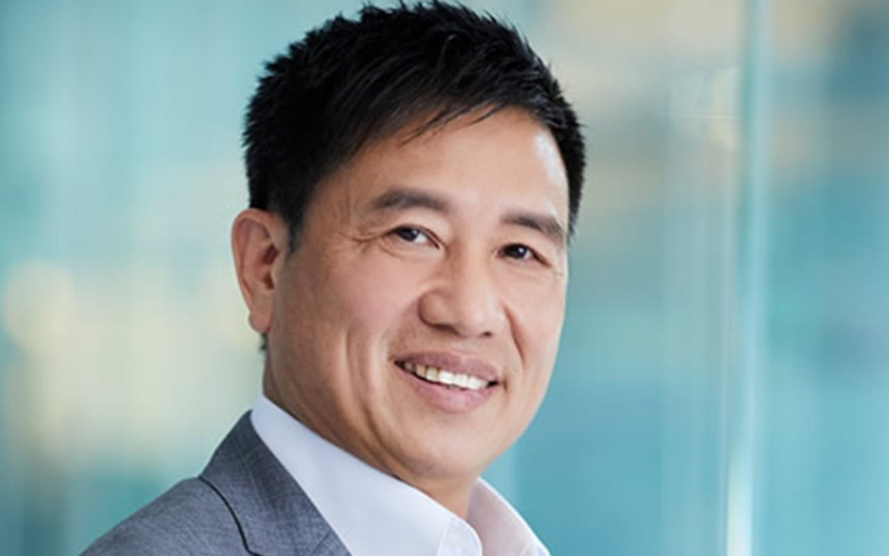 Mr. Shuang-Lang (Paul) Peng; New Chairman and President of Ennostar.