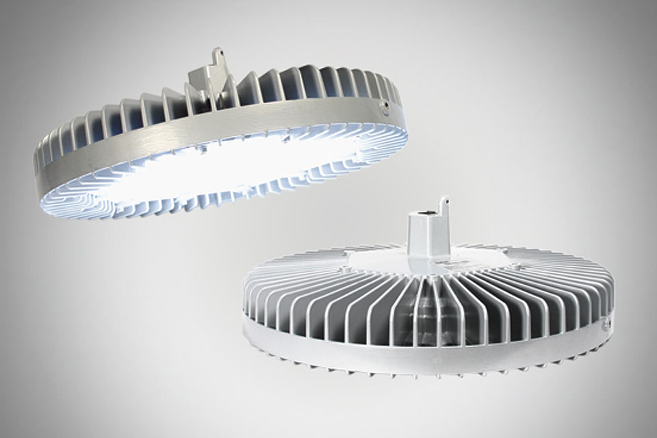 Flat, powerful, efficient and reliable, Dialights new 170W DuroSite® LED High Bay Fixture