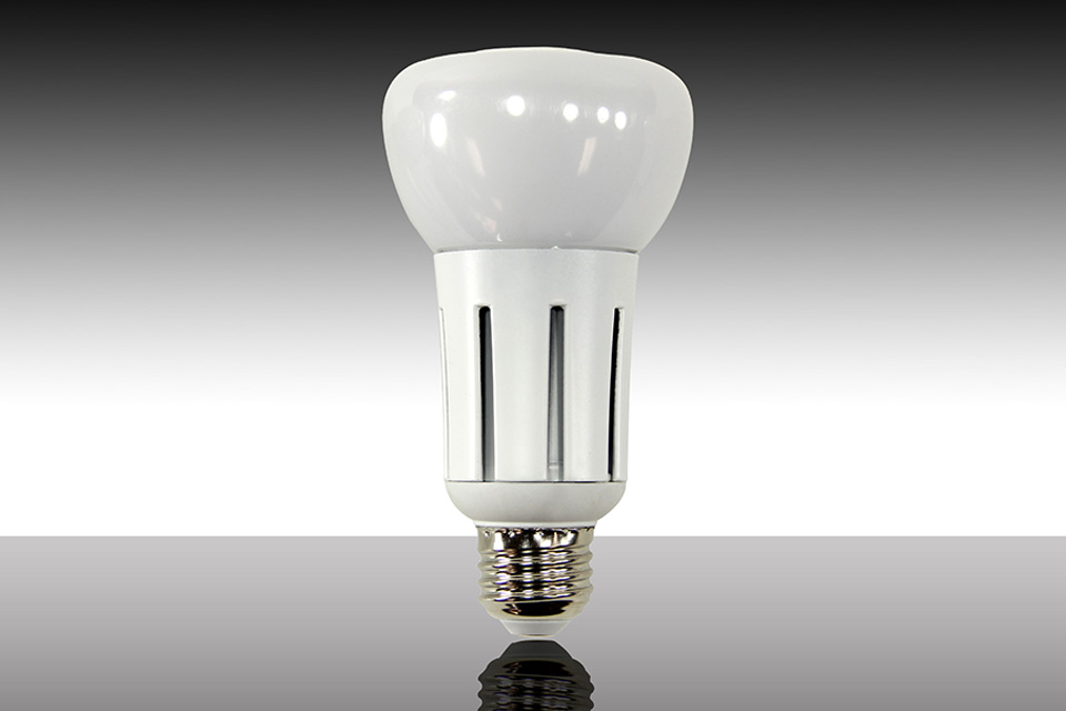 MaxLite’s Energy Star qualifyed 15 W Omni Lamp perfectly replaces a 75 W incandescent lamp